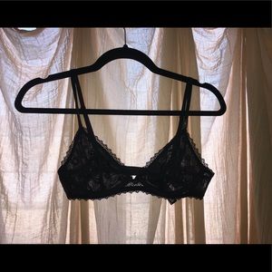 Black lace Victoria’s Secret bralette